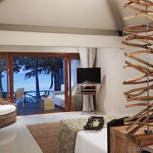 Deluxe Beach Villa