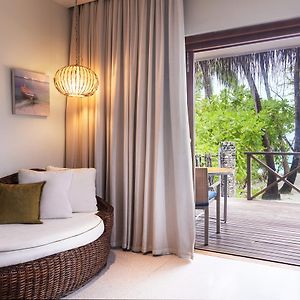 Deluxe Beach Villa Twin